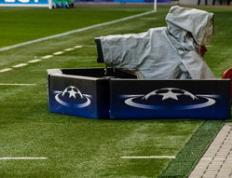 乐鱼体育app-塞内加尔轻取葡萄牙，萨拉赫高光表现，足坛新风潮